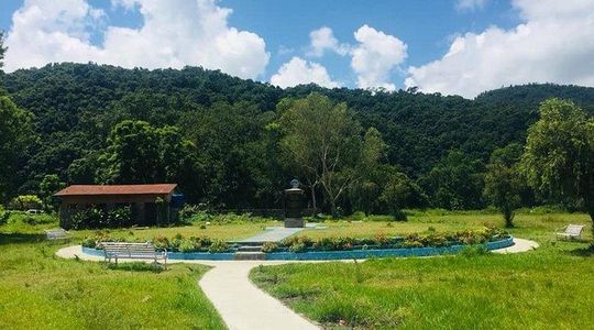 Explore Natural Parks and Beautiful Foot trails in Pokhara