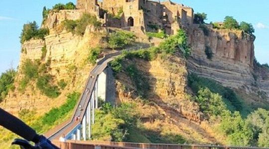 eBike Tour of the Dying City of Civita di Bagnoregio