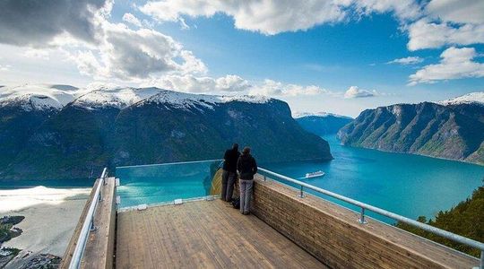 Guided Tour To Nærøyfjorden, Flåm & Stegastein - incl. 2h cruise