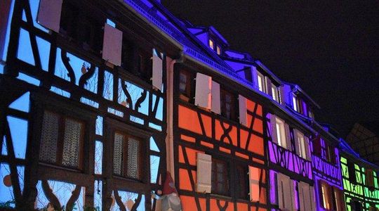 Experience the magic of Christmas in Riquewihr and Eguisheim!