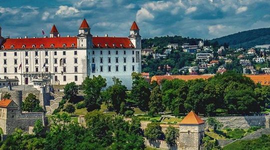 Bratislava Old Town and Castle - Audio and Self Guided Tour