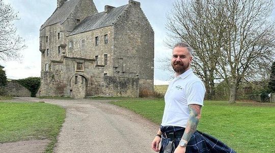 Edinburgh: 1-day Outlander Tour - attractions included