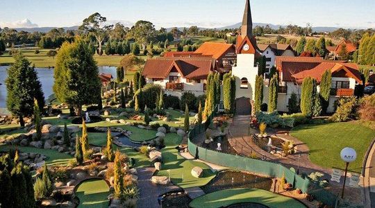 Hobart to Cataract Gorge and Grindelwald Swiss Tour