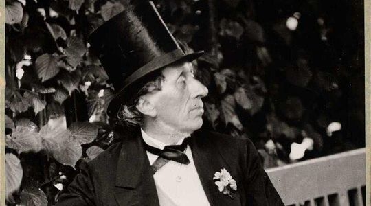 Life of H.C. Andersen - Half Day Self-Guided Audio Walking Tour