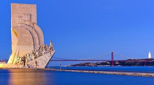 Lisbon Highlights: Private 2H Belem Tour by Tuk Tuk