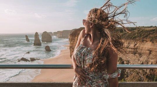 Great Ocean Road, 12 Apostles, Loch Ard Gorge & lunch - Melbourne