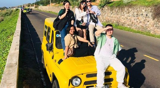 Shared Sunrise or Sunset Jeep Tour in Mui Ne