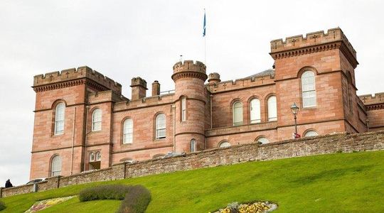 The Inverness Castle Experience Ticket and City Audio Tour