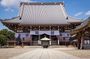 Ikegami Honmonji Temple Walking Tour in Tokyo