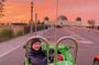 Mini-Car Sunrise Tour in Hollywood with Breakfast