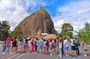 Guatapé Tour: Piedra del Peñol with Boat Tour, Breakfast, Lunch