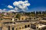 Herculaneum small group tour with an archaeologist - skip the line