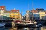 Copenhagen Contrasts: Walk with Coffee, Cake & Culture