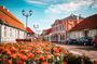 Tallinn to Riga Private Transfer with Sightseeing Stops
