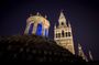 Sevilla nocturna: tour guiado por Sevilla y Judería
