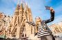 Barcelona Gaudí Masterpieces Walking Tour with Audio Guide