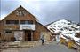Full-Day Chacaltaya and Valley de la Luna (Valley of the Moon) Tour