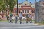 BA - FD Bike Tour with Lunch: South, North & City Highlights