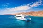 Hurghada 3-Island Dolphin & Snorkeling Yacht Tour with Lunch