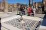 Pompeii small group with an archaeologist - skip the line