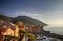 Grand tour of Genoa, medieval and modern town