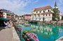 From Lyon: Private Annecy, Chambéry & Alpine Lakes Day Tour