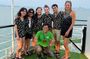 Halong Bay Luxury Day Cruise with Buffet Lunch