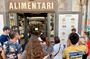 Eating Naples Street Food Tour with Guided Tasting and Sightseeing