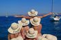 Discovery of the coves of the Blue Coast by boat