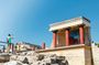 Knossos Palace and Heraklion Guided Tour with Transport
