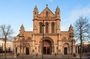 Belfast City sightseeing private walking tour