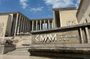 Luxury Modern Art Tour at MAM with Wine and Eiffel Tower Views
