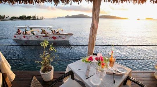 Bora Bora Romantic Sunset Cruise with Dinner