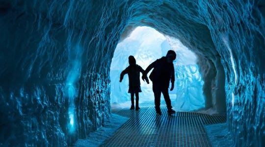 City Sightseeing hop-on hop-off and Wonders of Iceland