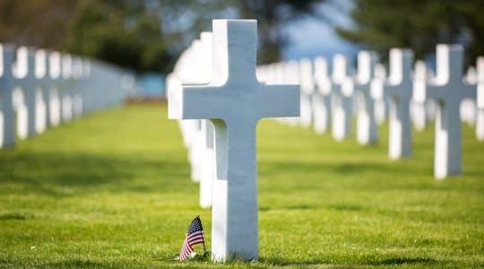Normandy D-Day tour from Paris with Omaha Beach, American cemetery and cider tasting