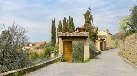E-bike tour of Florence and Piazzale Michelangelo with surprise tasting