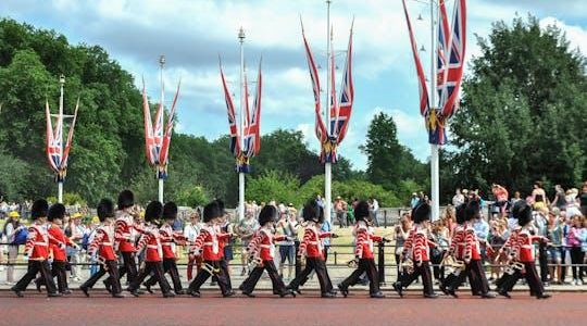 Magic of London tour with champagne afternoon tea