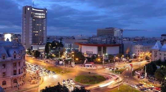 Bucharest Evening Tour and Traditional Dinner