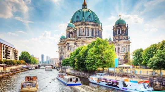 Berlin private walking tour