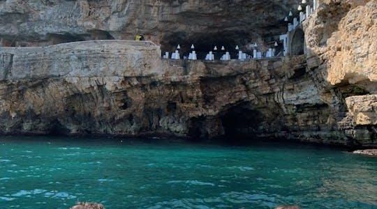 3-Hour Private Boat Cruise in Polignano a Mare