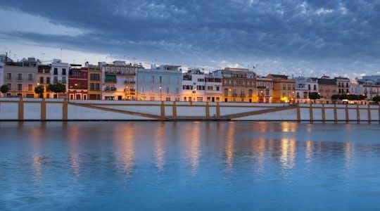 Guided night tour on the legends of Triana