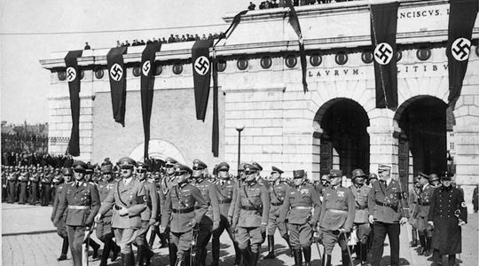 Historical tour of Vienna during National Socialism