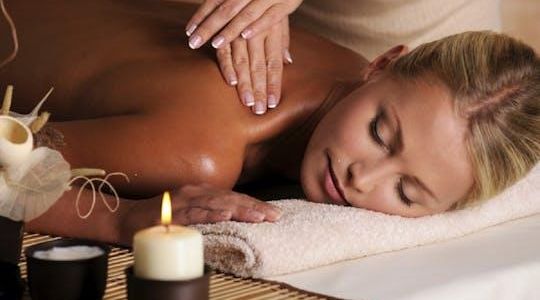 Artemis Hamam traditional body scrub and oil massage