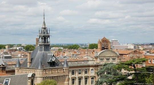 Self guided tour with interactive city game of Toulouse