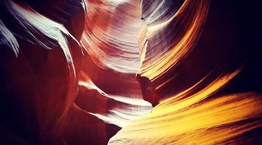 Upper Antelope Canyon and Horseshoe Bend Tour from Las Vegas