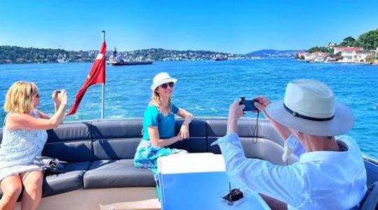 Bosphorus cruise