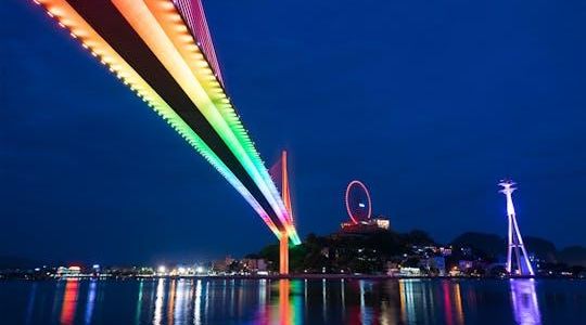 Ha Long night tour with seafood dinner and night market