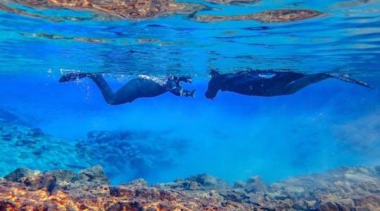 Snorkel between Continents in Silfra