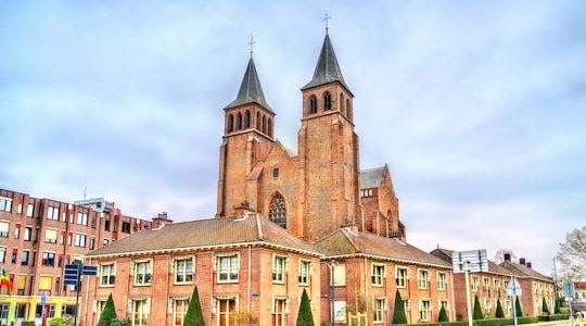 Self guided tour with interactive city game of Arnhem