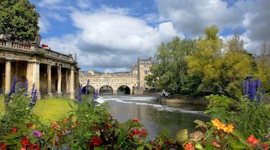 Windsor Castle, Stonehenge and Bath tour